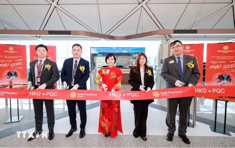 Direct Phu Quoc-Hong Kong air route launched to bolster tourism cooperation